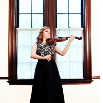 Rachel Barton Pine with violin